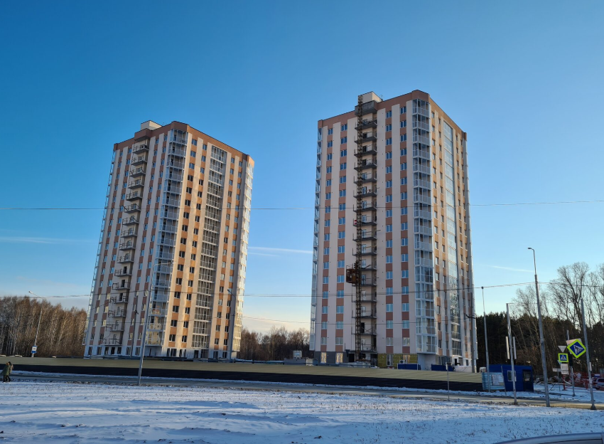 На Петухова