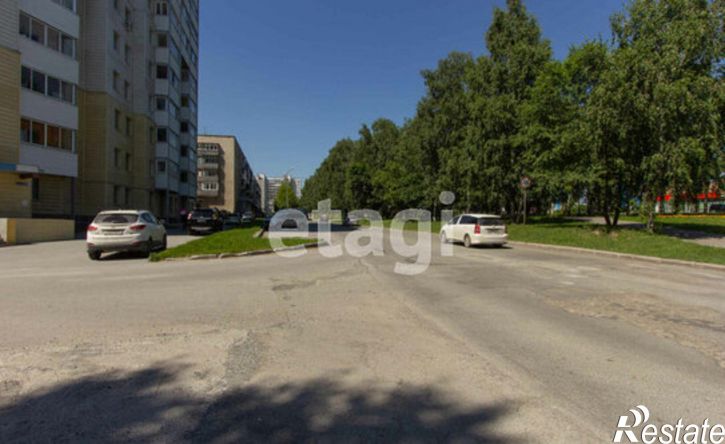 3-комн квартира ул Вертковская, 5/3,  д. 5/3