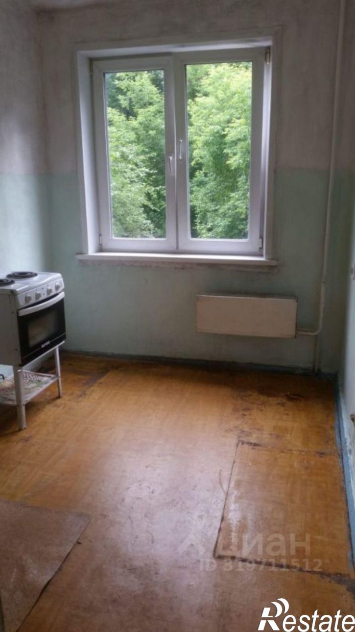 3-комн квартира ул Есенина, 12,  д. 12