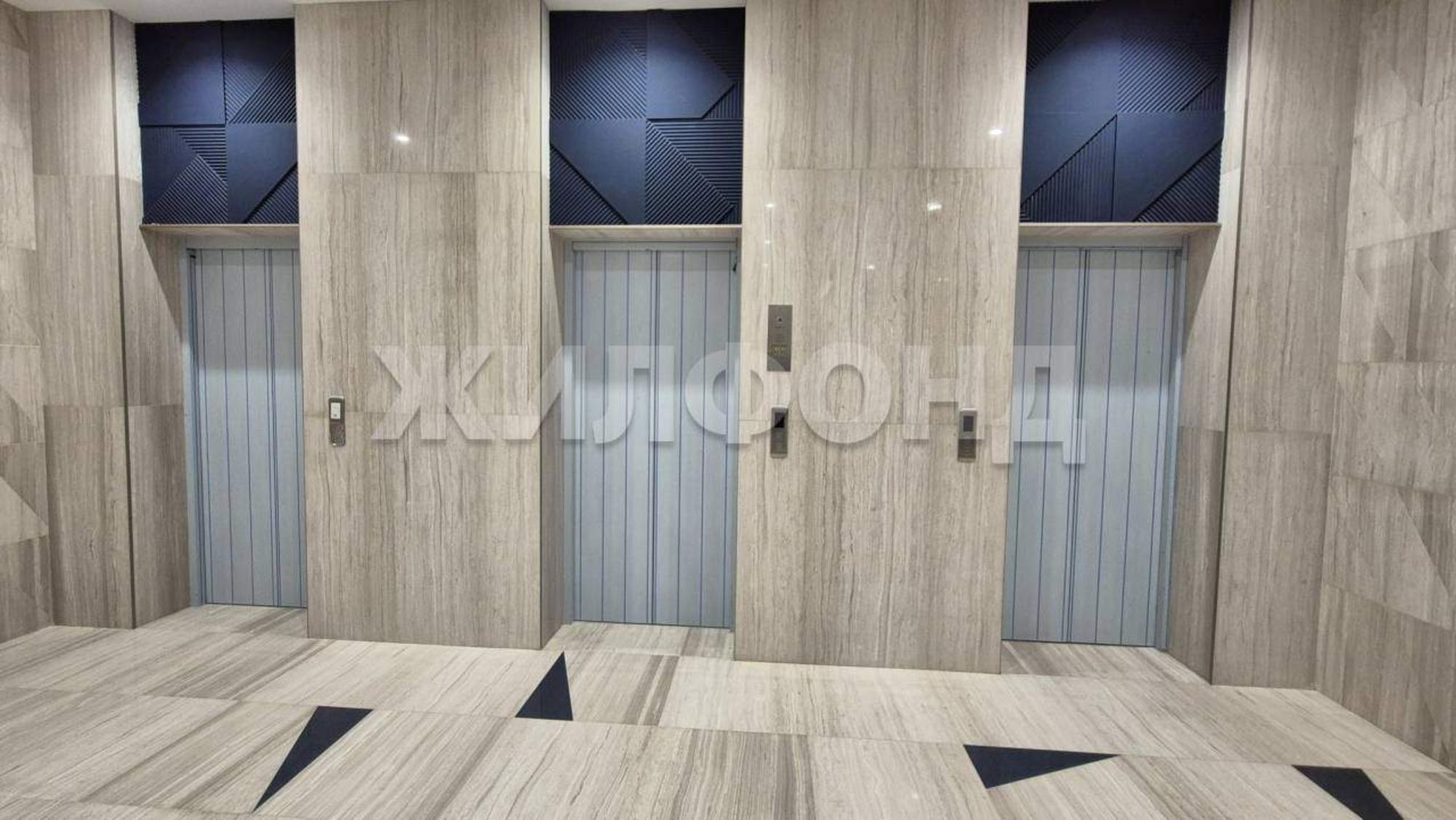 Купить студию за 5 450 000 рублей на Королева улица, д.19