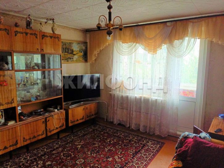 2-комн квартира Полтавская улица, д.37