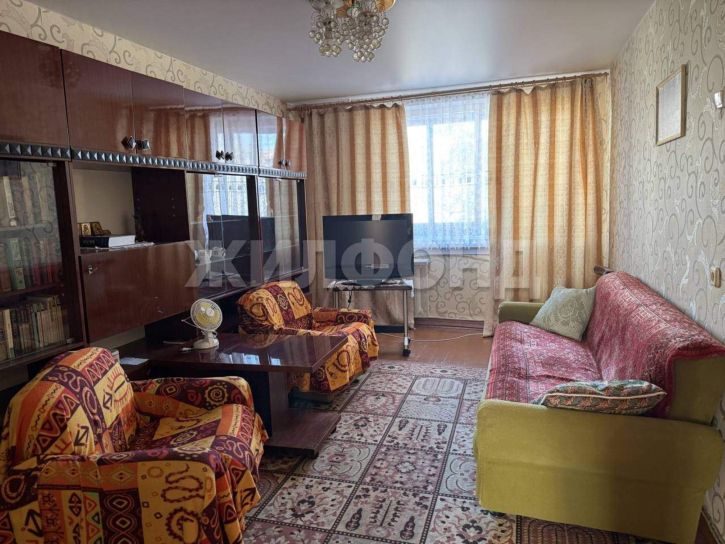 2-комн квартира Зорге улица, д.231