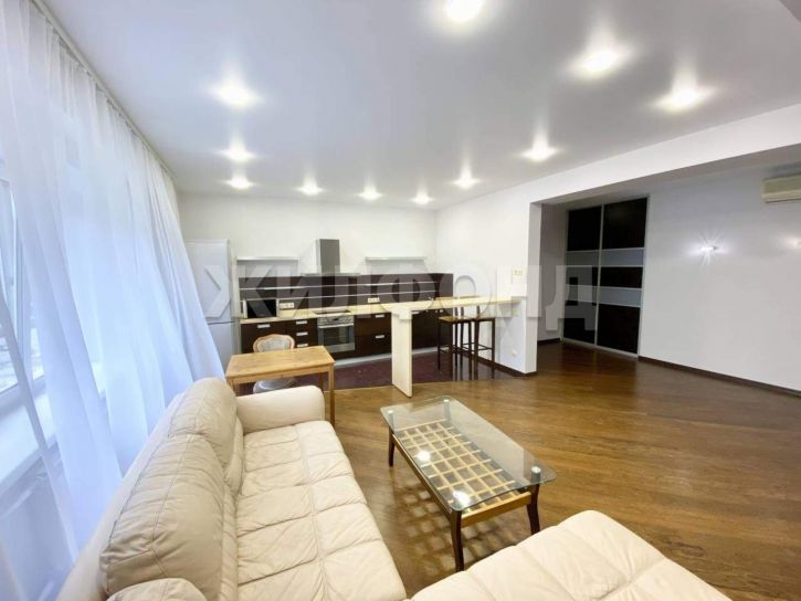 3-комн квартира Военная улица, д.9