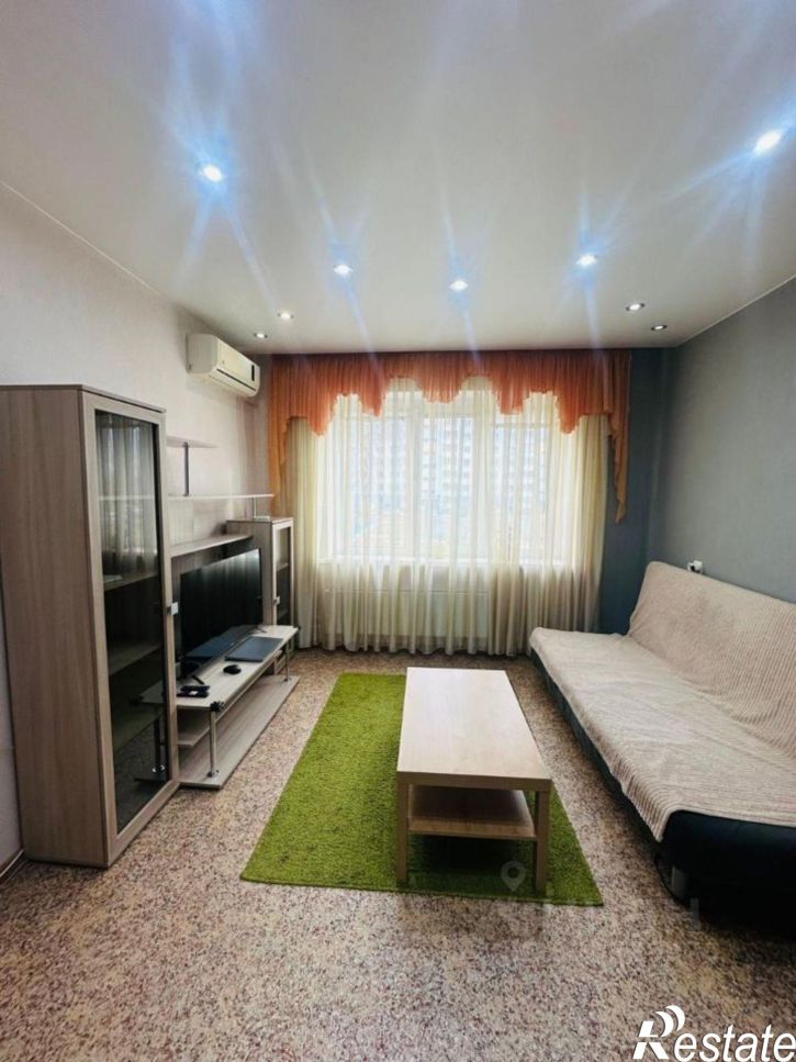 1-комн квартира ул Сибиряков-Гвардейцев, 82,  д. 82