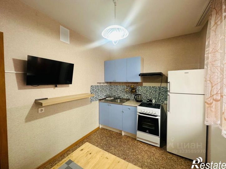 1-комн квартира ул Сибиряков-Гвардейцев, 82,  д. 82