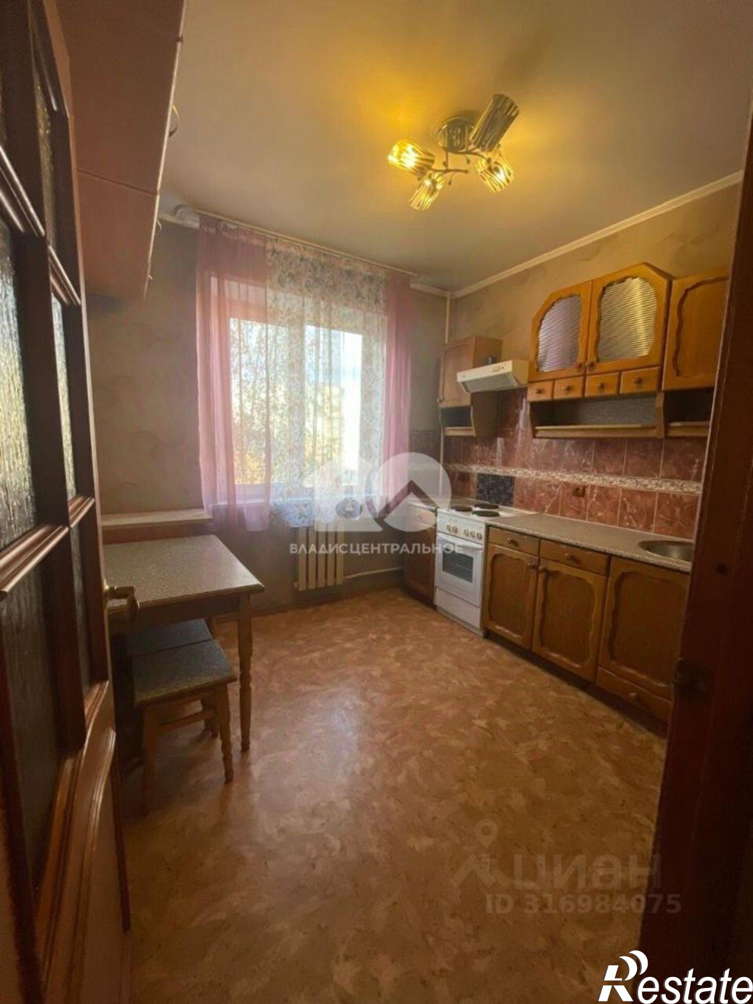 Купить квартиру за 5 750 000 рублей на Троллейная улица, 144