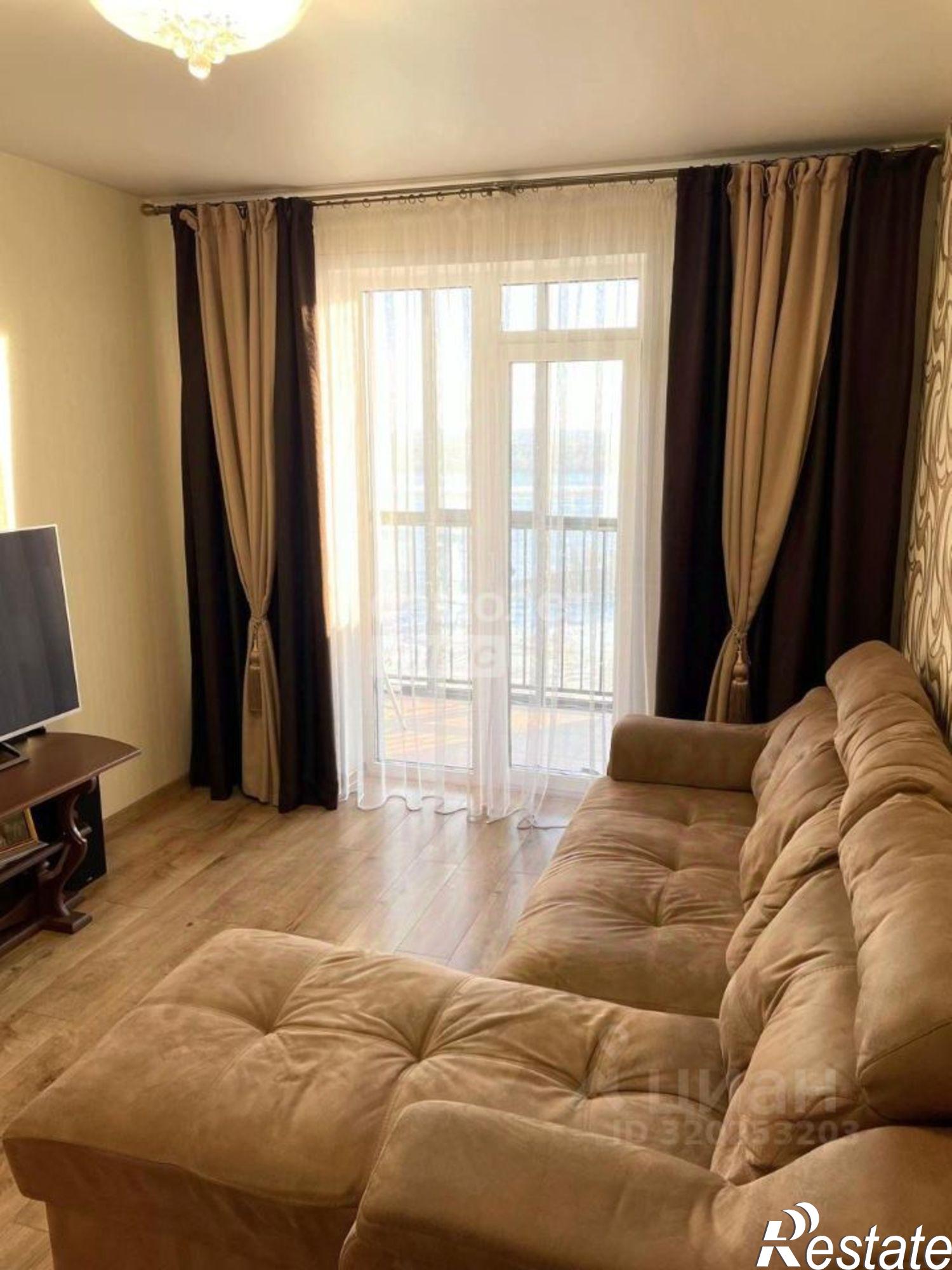 Купить квартиру за 11 000 000 рублей на Сухарная улица, 109