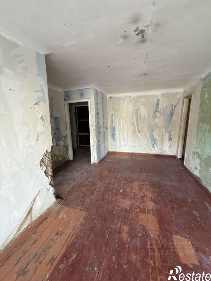 2-комн квартира улица Титова, 11,  д. 11