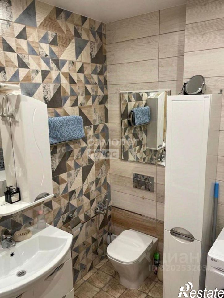 2-комн квартира Сухарная улица, 109,  д. 109