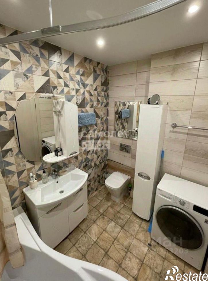 2-комн квартира Сухарная улица, 109,  д. 109