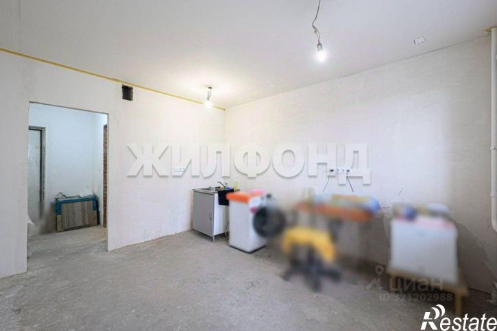 2-комн квартира улица Забалуева, 98,  д. 98