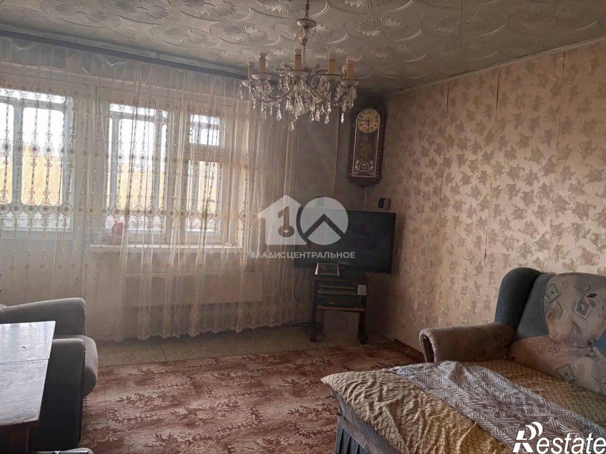 Купить квартиру за 9 400 000 рублей на ул Есенина, 10/3