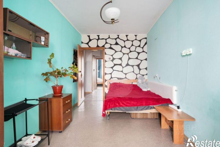 3-комн квартира улица Чкалова, 70/1,  д. 70/1