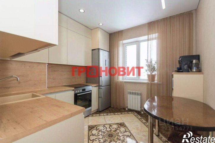 2-комн квартира ул Новосибирская, 27,  д. 27