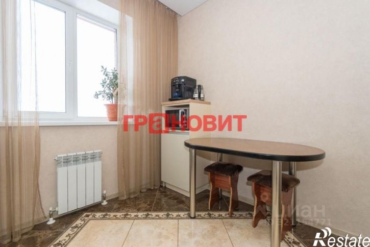 2-комн квартира ул Новосибирская, 27,  д. 27