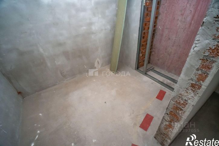 2-комн квартира улица Семьи Шамшиных, 93,  д. 93