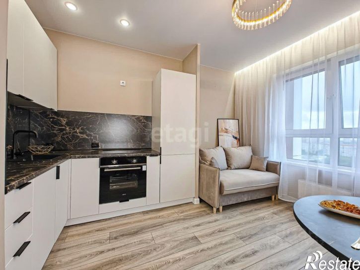 2-комн квартира улица Николая Островского, 195/3,  д. 195/3