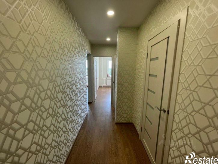 2-комн квартира улица Забалуева, 102,  д. 102