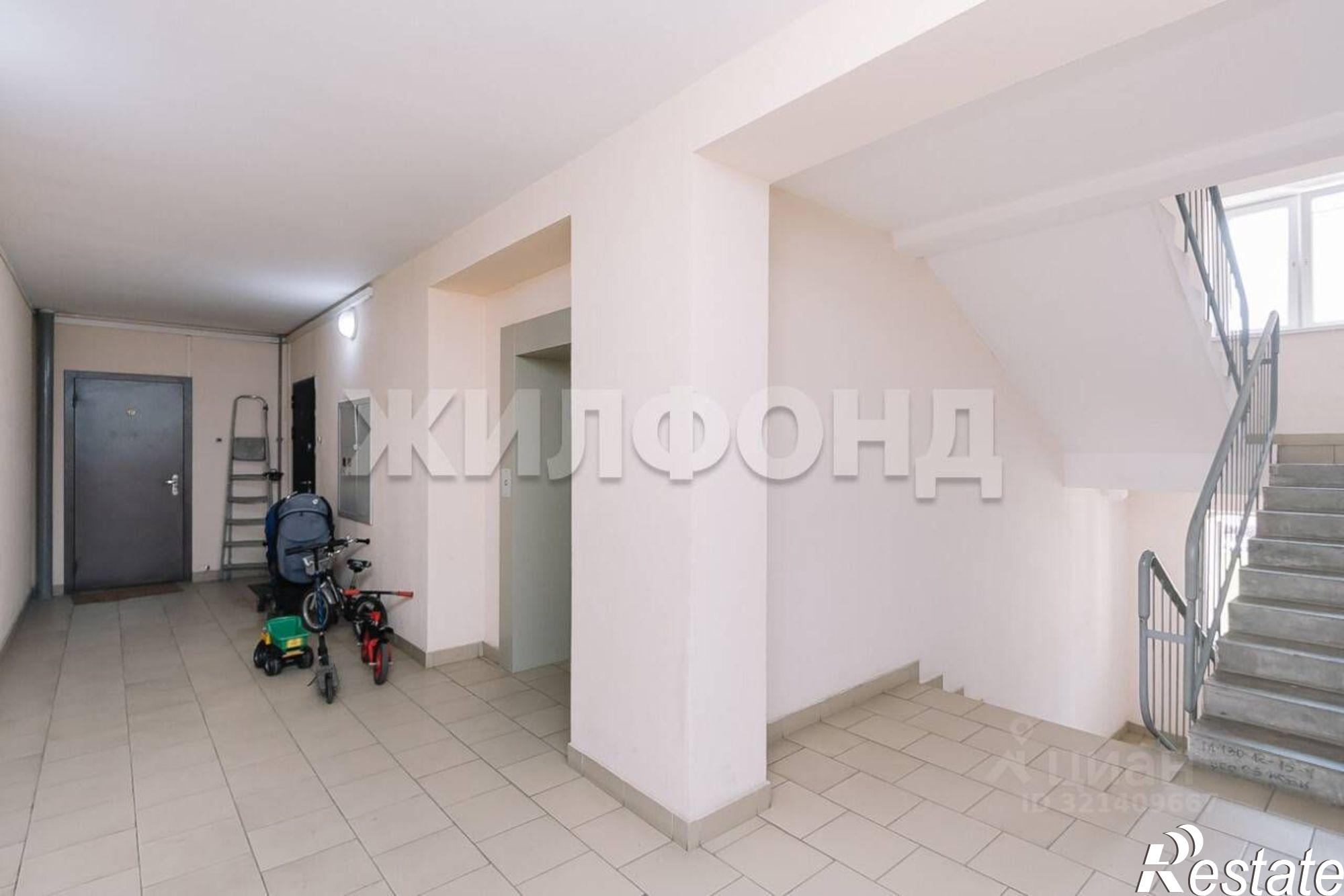 Купить квартиру за 2 800 000 рублей на улица Романтиков, 3