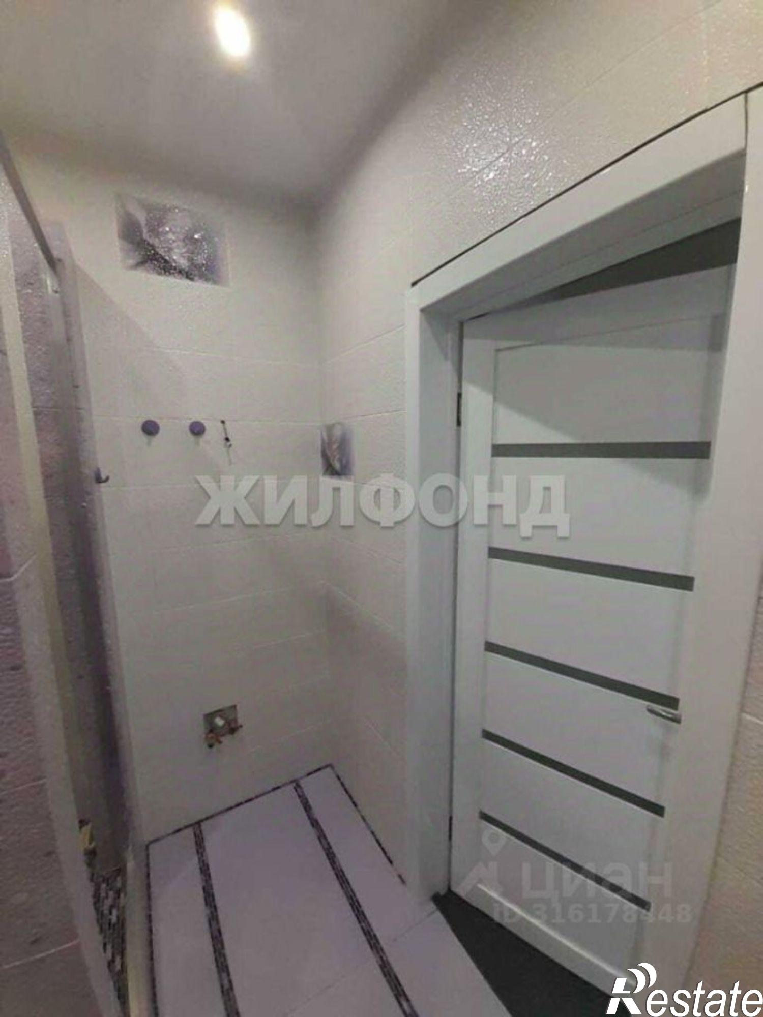 Купить квартиру за 3 700 000 рублей на улица Романтиков, 3