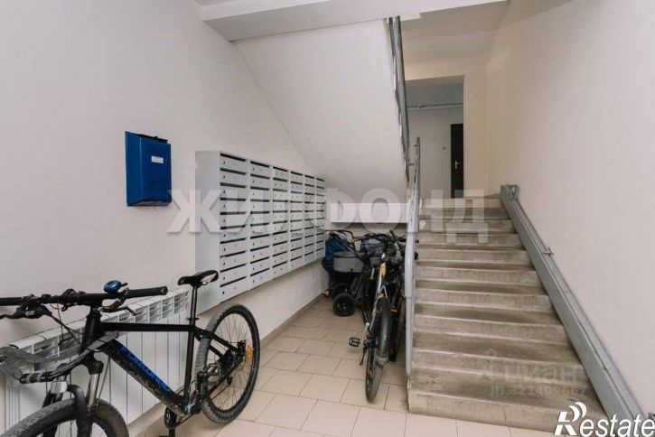 1-комн квартира улица Романтиков, 3,  д. 3