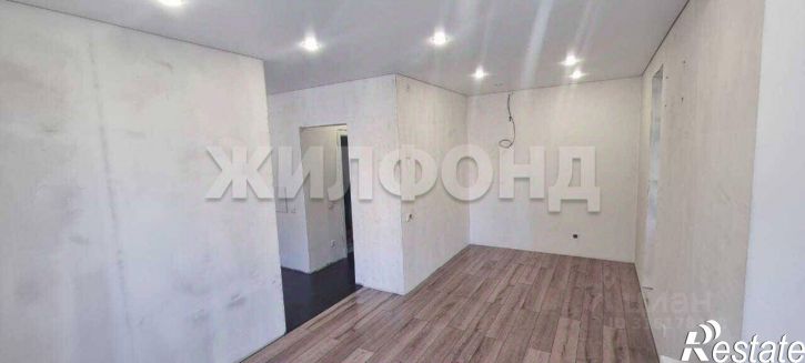 1-комн квартира улица Романтиков, 3,  д. 3