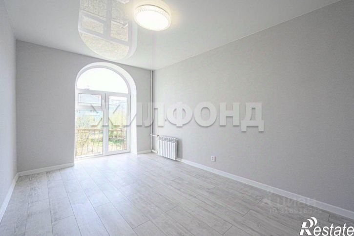 3-комн квартира улица Авиастроителей, 13А,  д. 13А