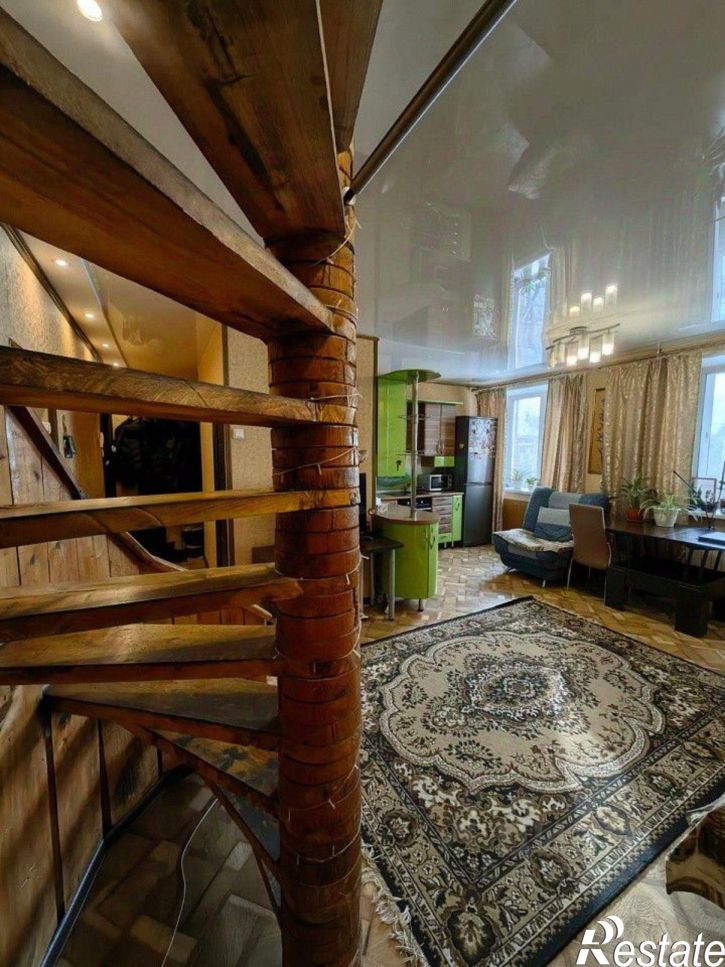 3-комн квартира пр-кт Дзержинского, 30/3,  д. 30/3