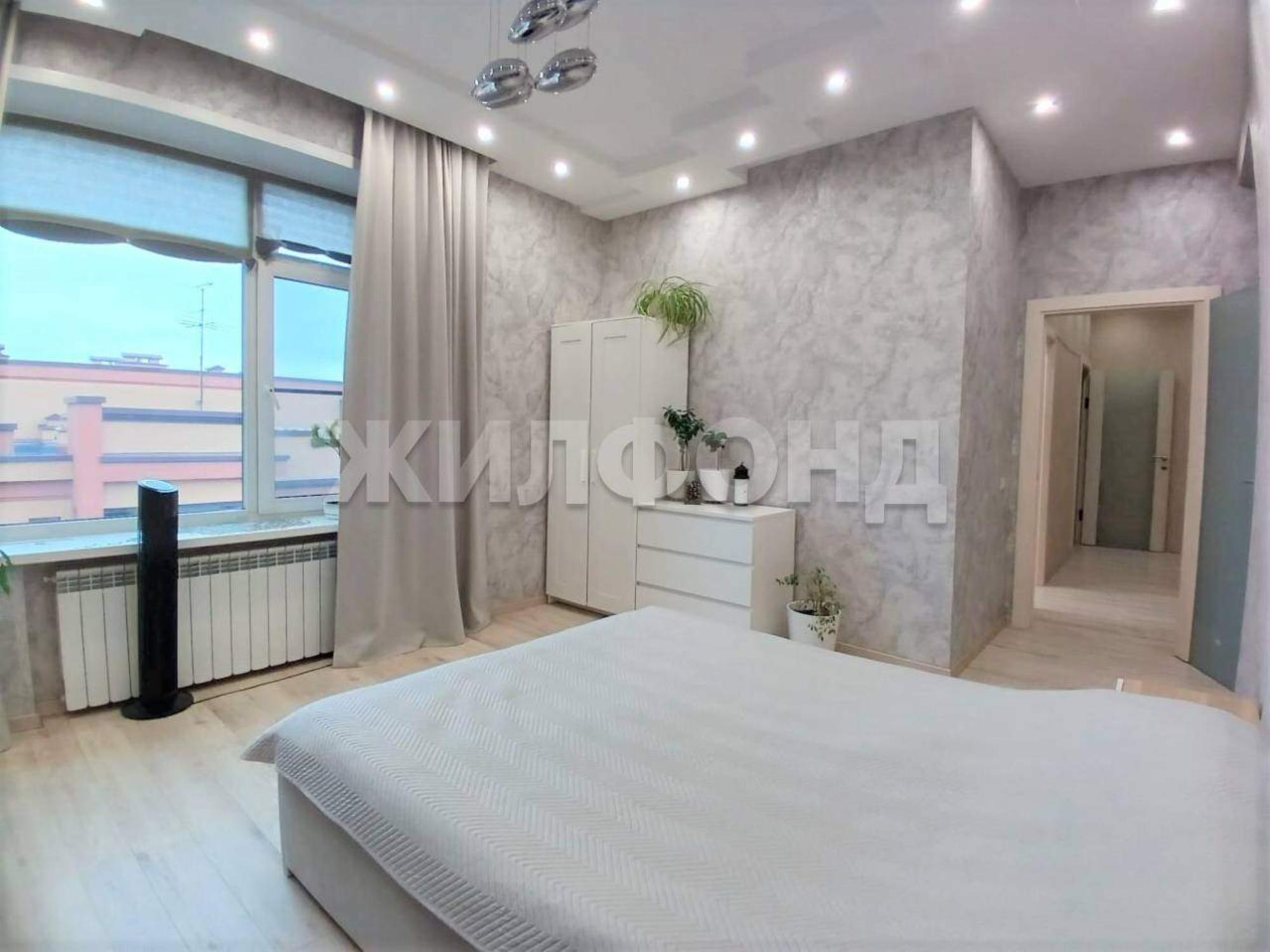 Купить квартиру за 33 000 000 рублей на Кедровая улица, д.53