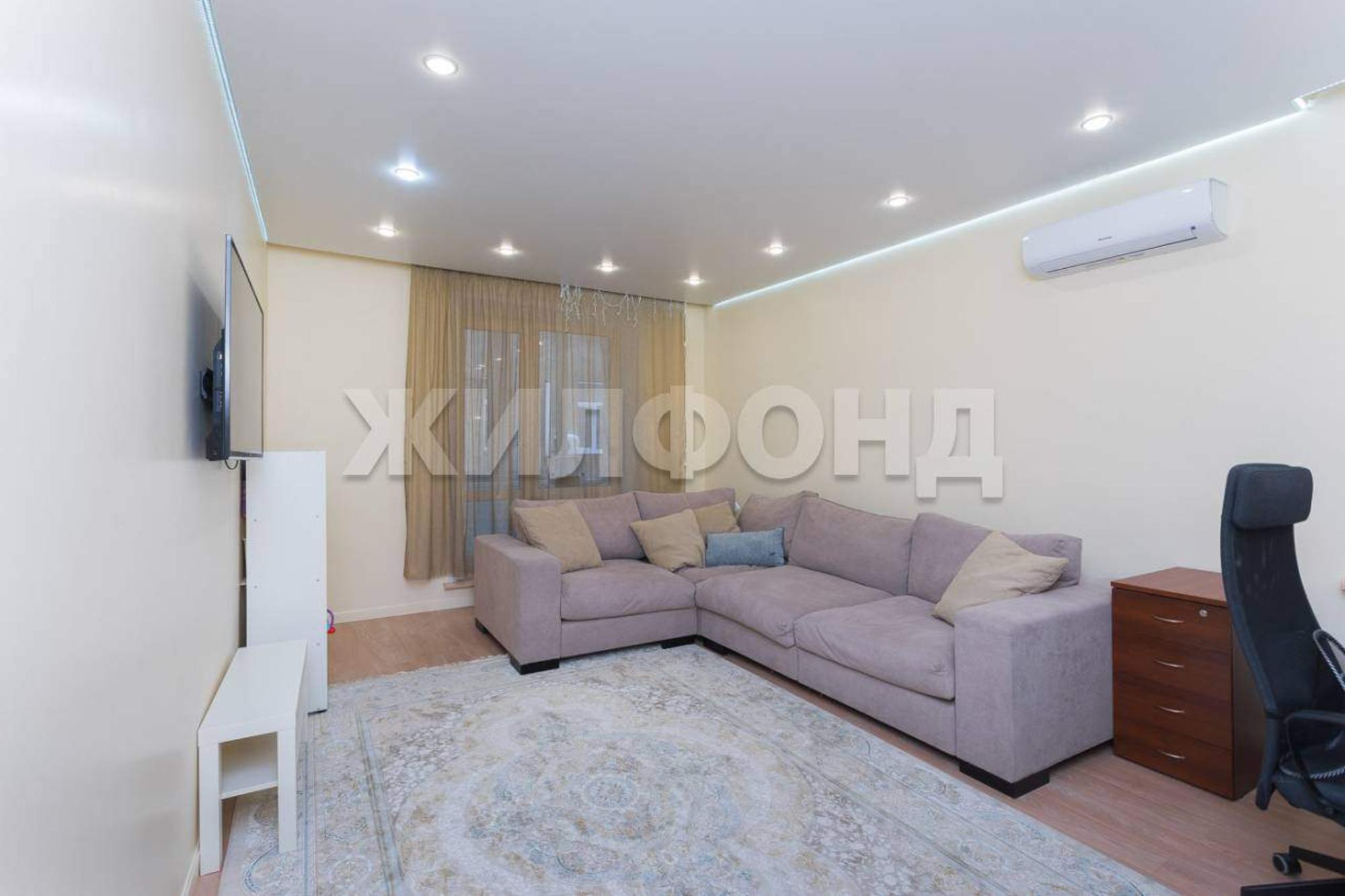 Купить квартиру за 14 500 000 рублей на Романова улица, д.30