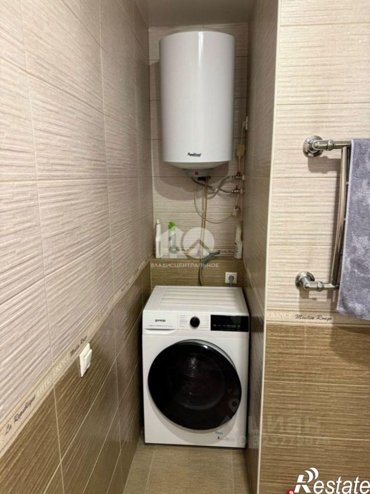 2-комн квартира улица Есенина, 12/2,  д. 12/2