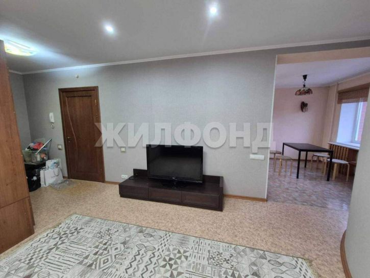 2-комн квартира Вертковская улица, д.42