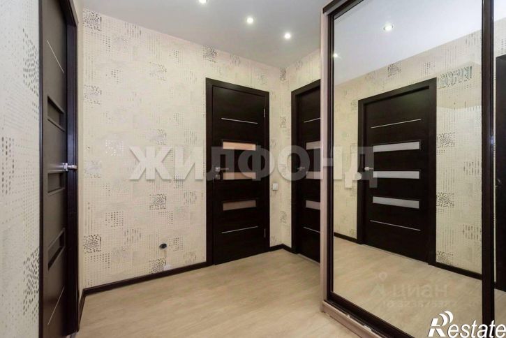 2-комн квартира улица Тюленина, 16/1,  д. 16/1