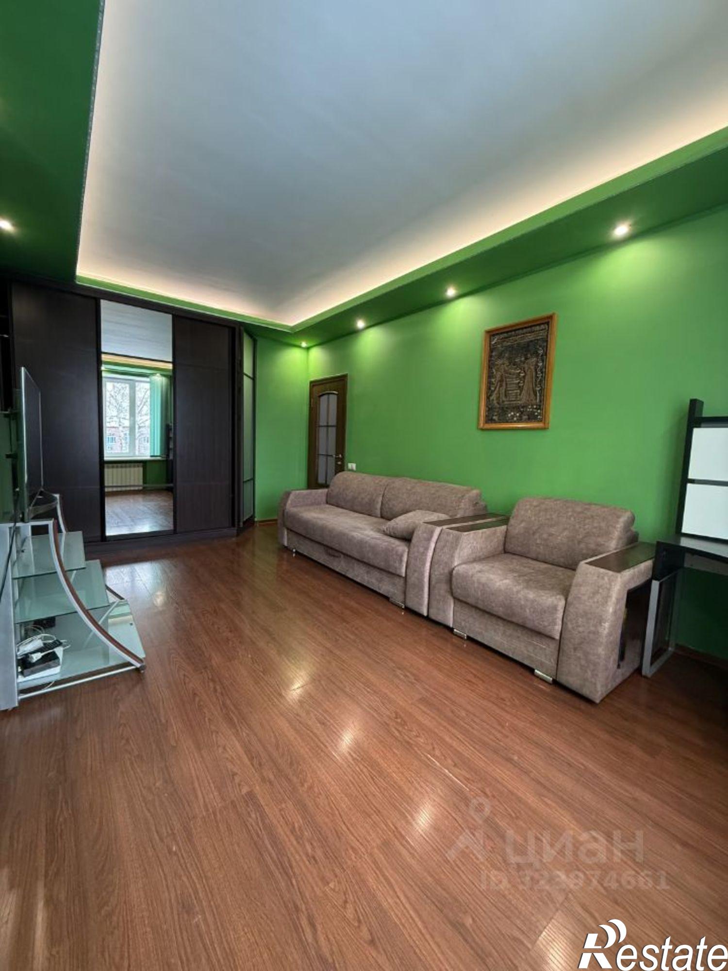 Купить квартиру за 8 450 000 рублей на Колыванская улица, 6