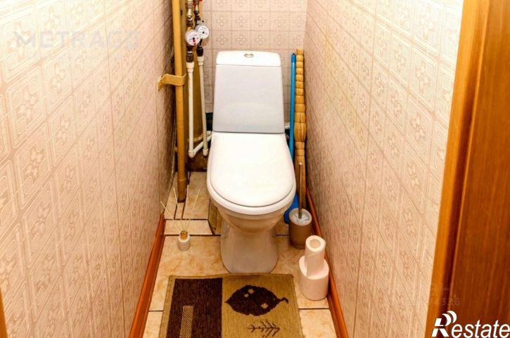 2-комн квартира улица Лейтенанта Амосова, 62,  д. 62