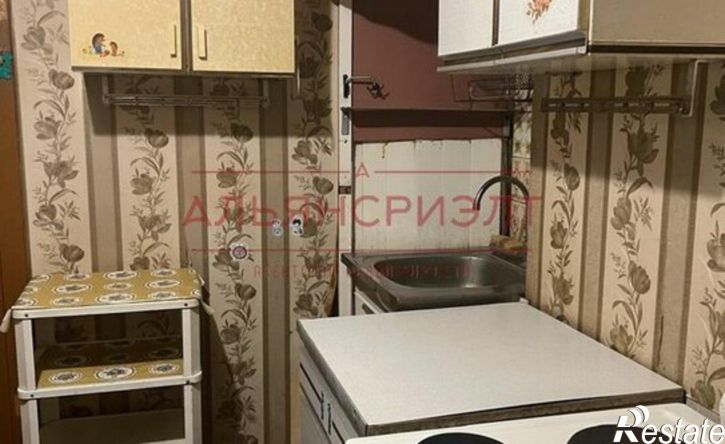 2-комн квартира ул 9-й Гвардейской Дивизии, 15,  д. 15