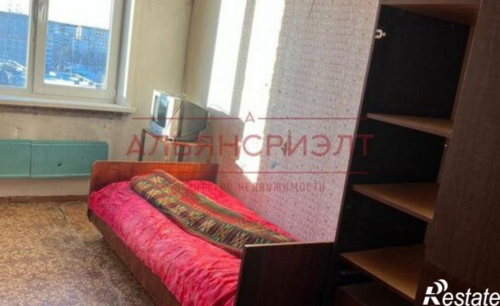 2-комн квартира ул 9-й Гвардейской Дивизии, 15,  д. 15