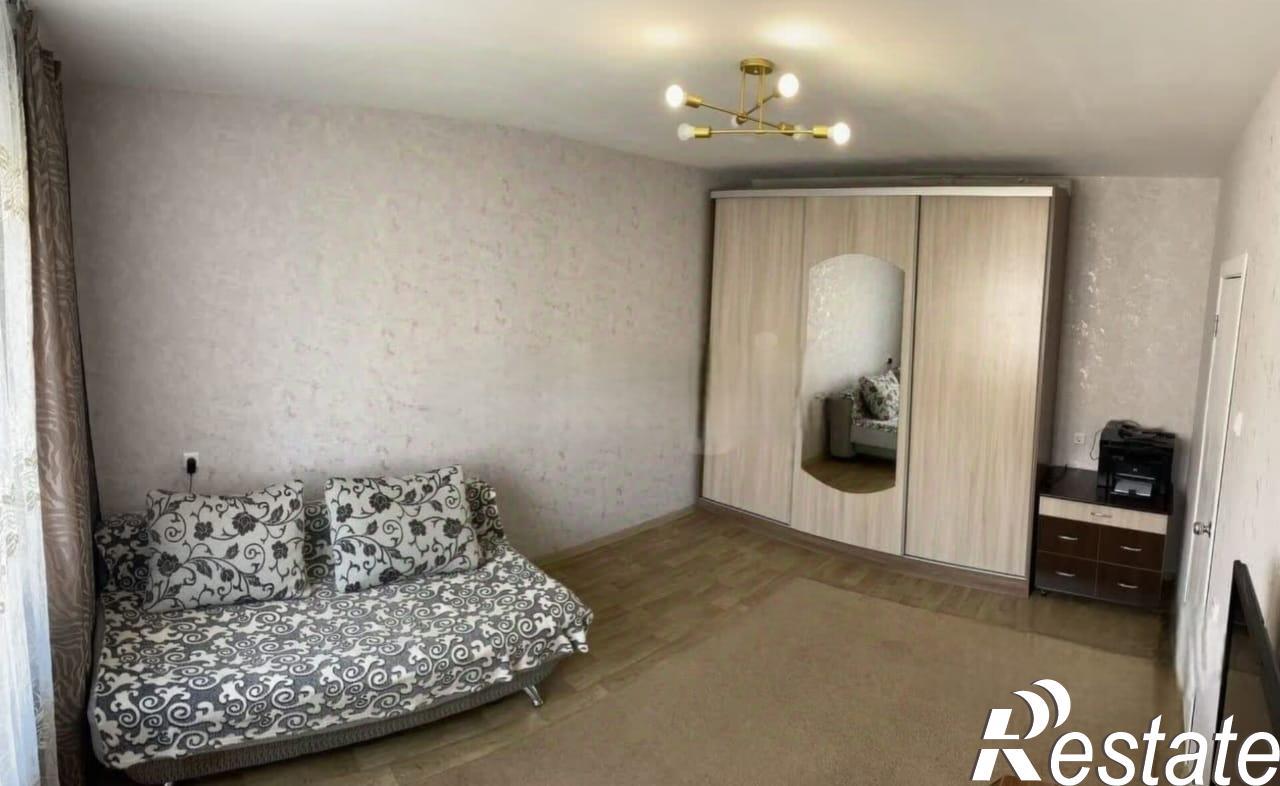 Купить квартиру за 4 050 000 рублей на Петухова , 99/2