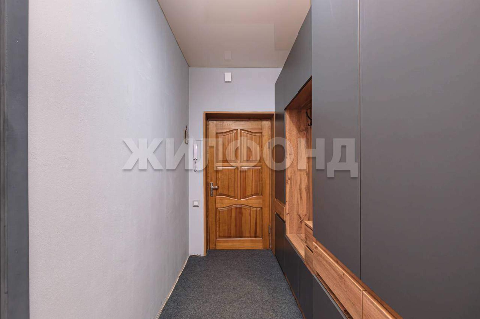 Купить квартиру за 6 650 000 рублей на Богдана Хмельницкого улица, д.45/1