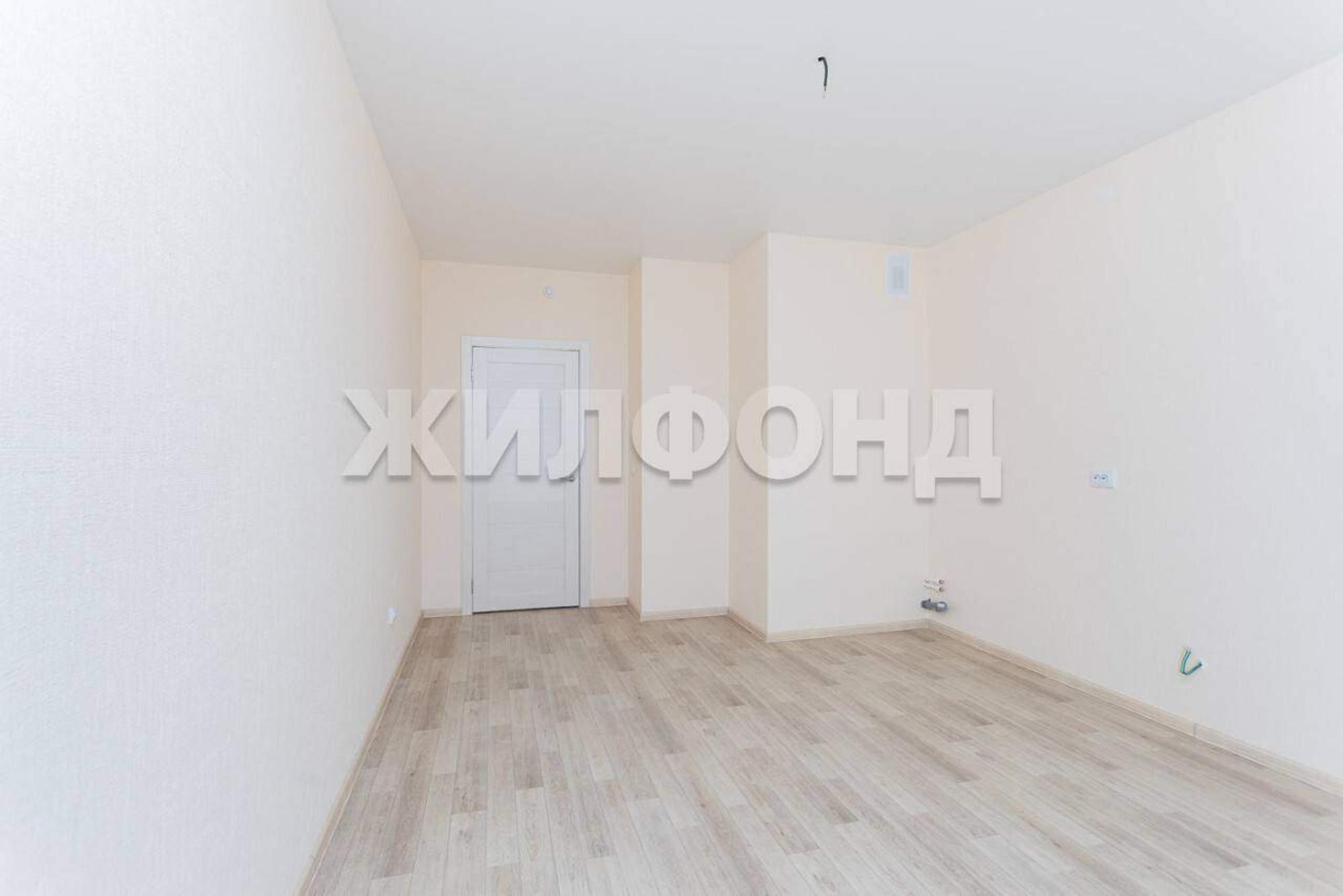 Купить студию за 3 150 000 рублей на Петухова улица, д.162