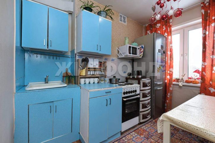 2-комн квартира 25 лет Октября улица, д.11