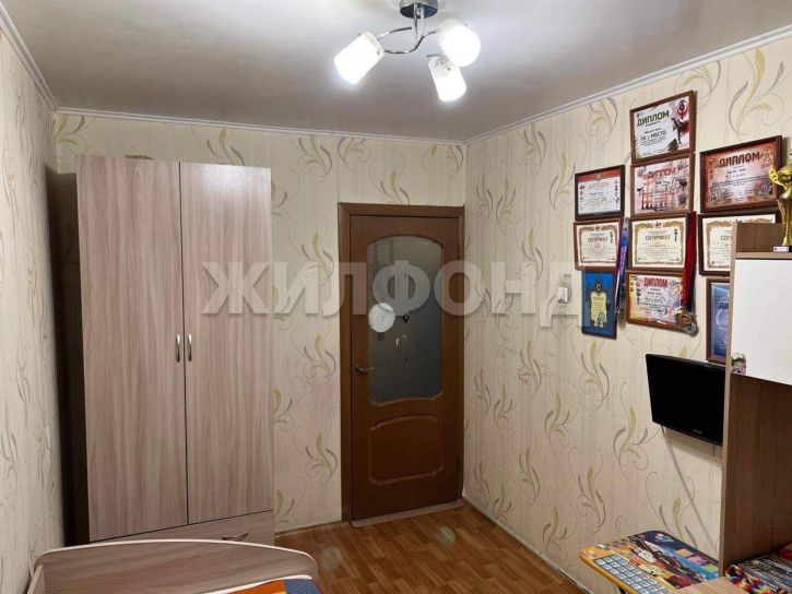 3-комн квартира Красина улица, д.45