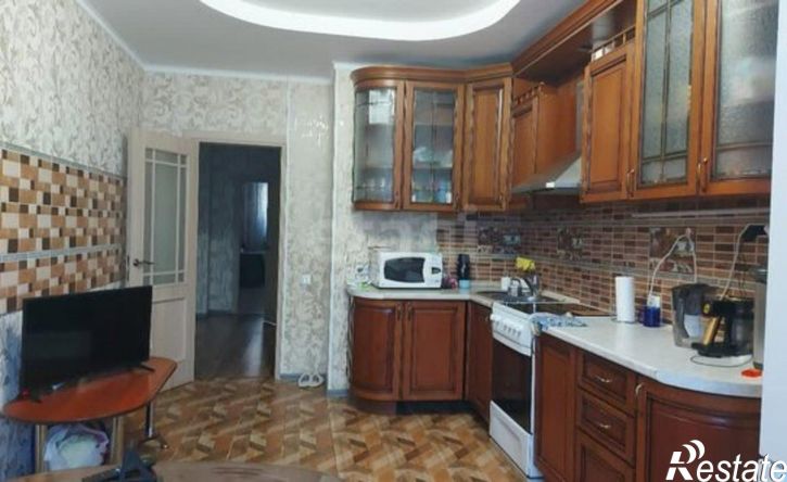 3-комн квартира пр-кт Дзержинского, 34/2,  д. 34/2