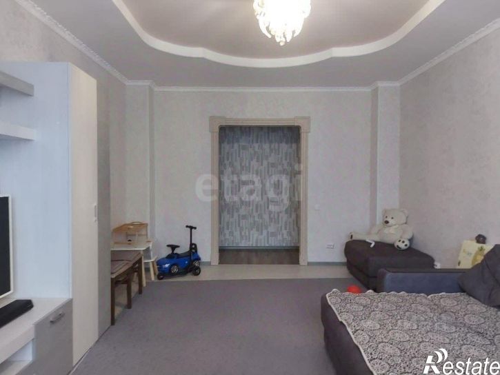 3-комн квартира пр-кт Дзержинского, 34/2,  д. 34/2