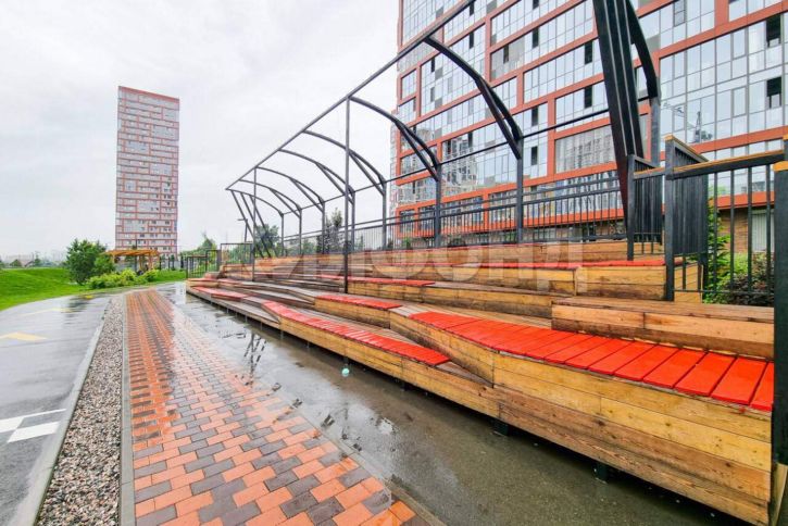 3-комн квартира Ясный Берег улица, д.10