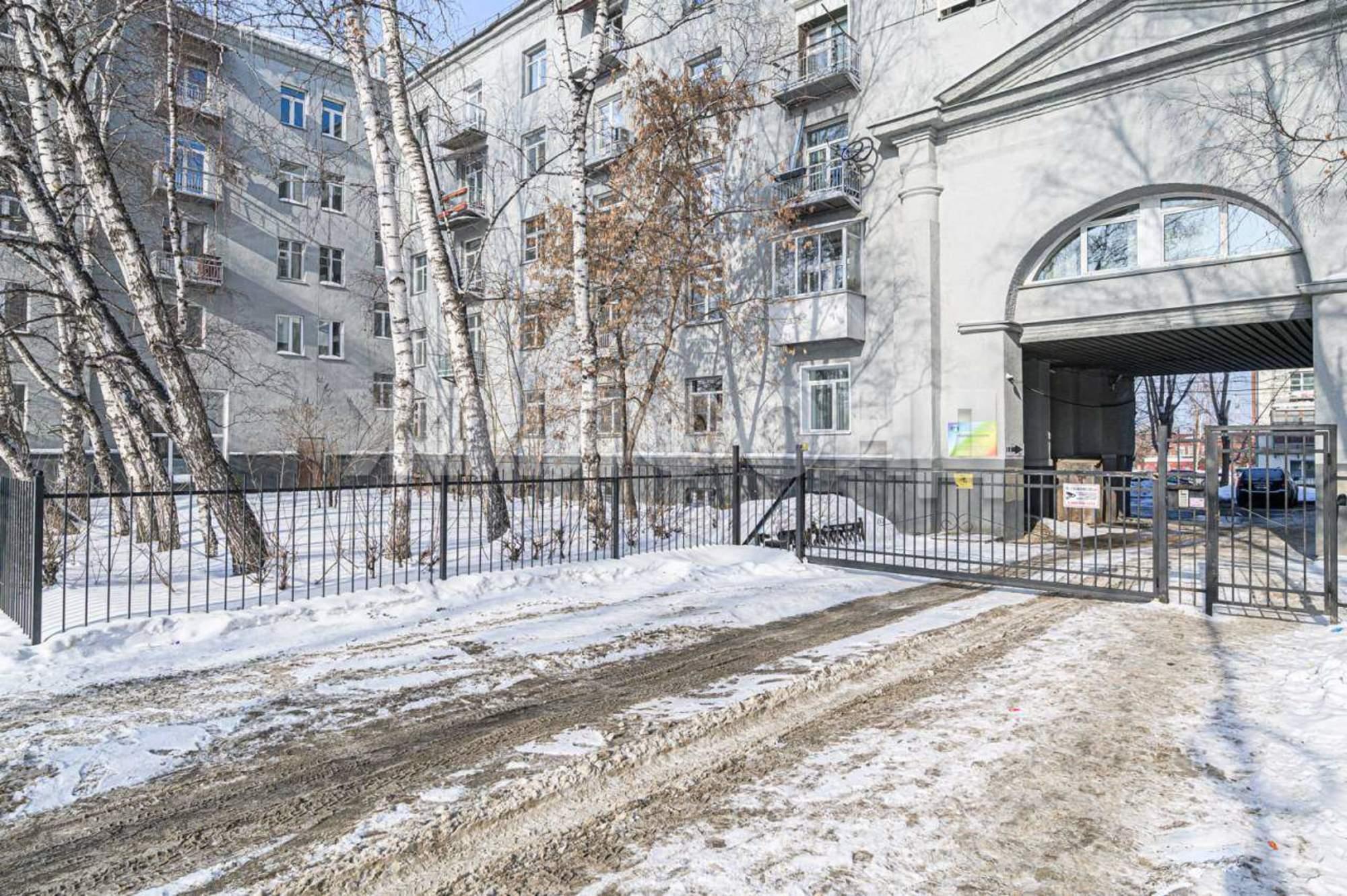 Купить квартиру за 7 600 000 рублей на Пархоменко улица, д.8