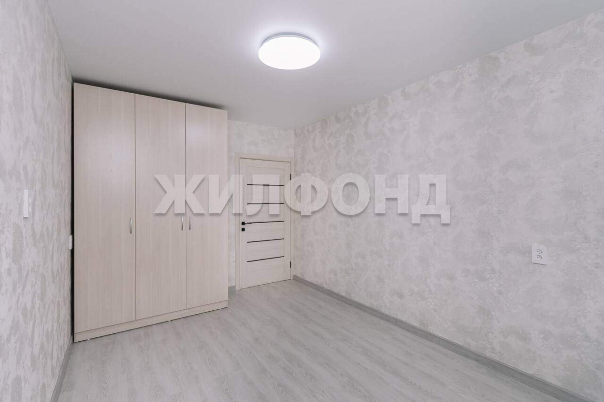 Купить квартиру за 6 150 000 рублей на Блюхера улица, д.8