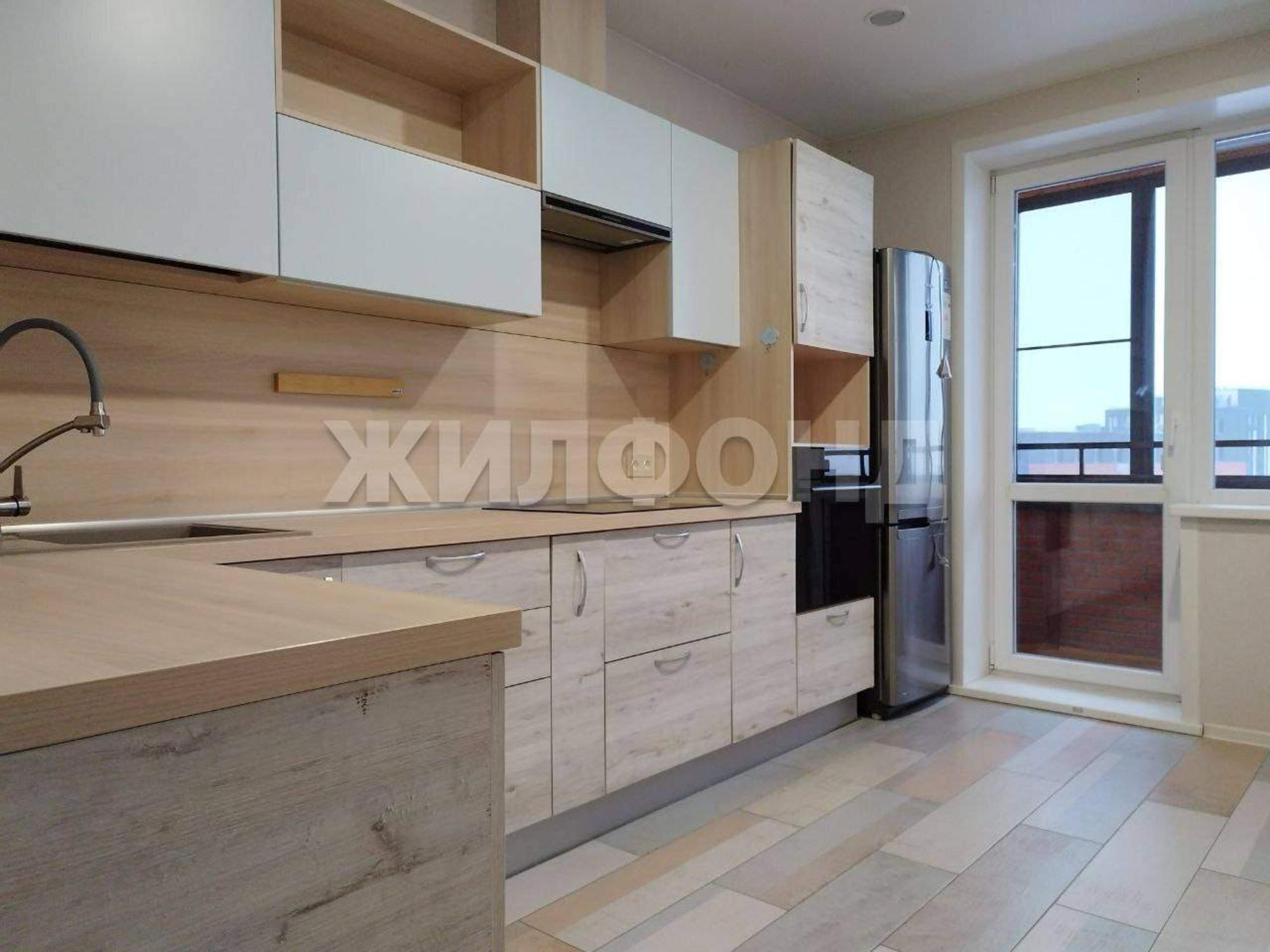 Купить квартиру за 9 800 000 рублей на Николаева улица, д.18