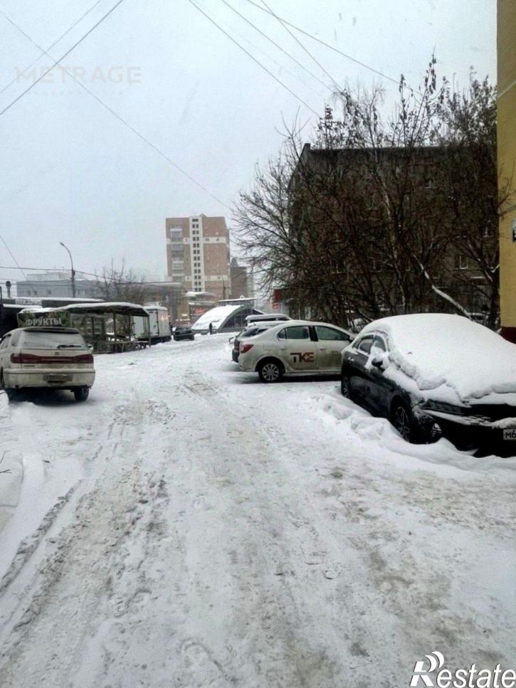 2-комн квартира ул Кошурникова, 5/1,  д. 5/1