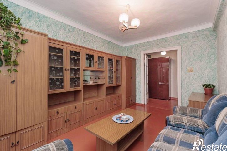 2-комн квартира ул Бурденко, 21,  д. 21